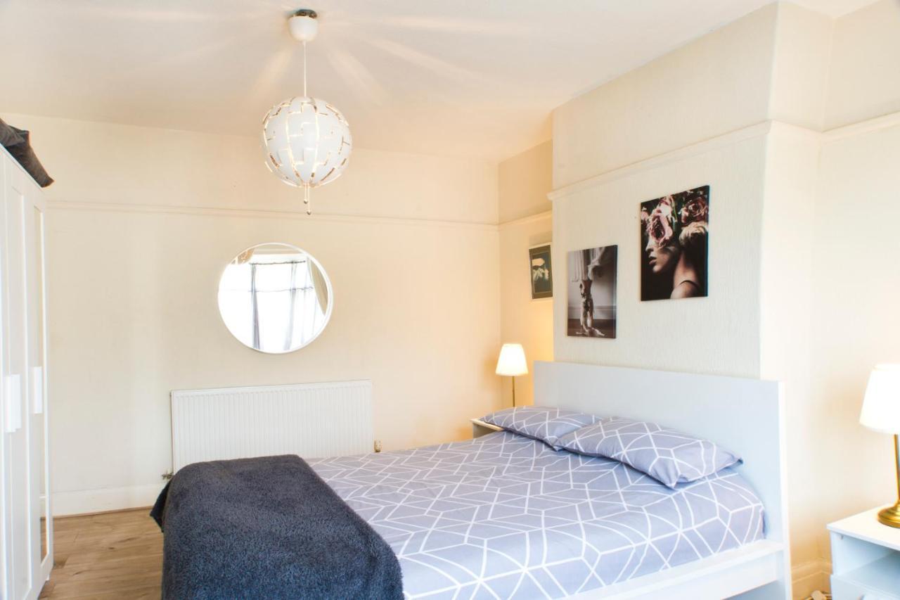 A Away From Now With Netflix And Ps4 Apartment Blackpool