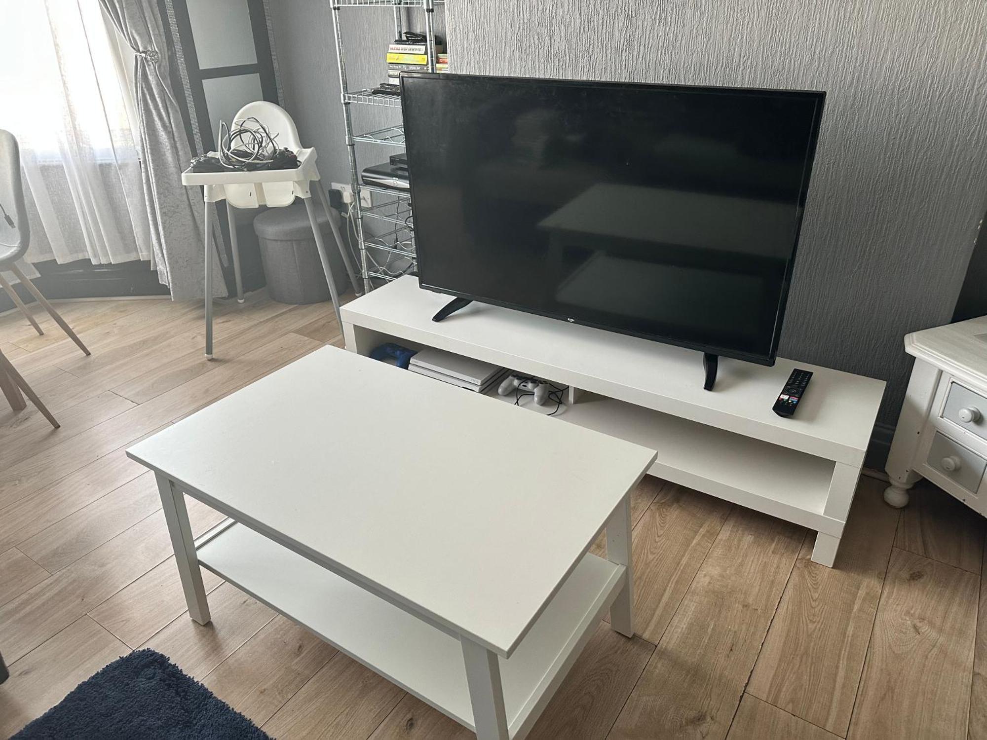 A Away From Now With Netflix And Ps4 Апартаменты